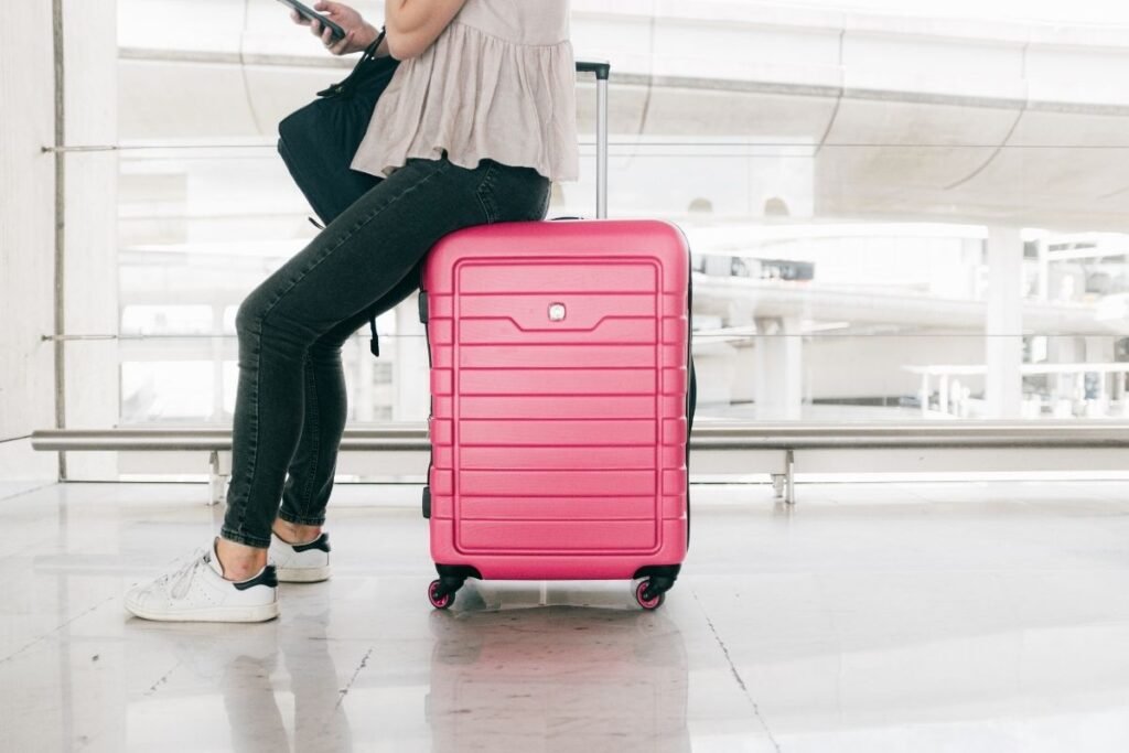 Cómo elegir una maleta de viaje para una escapada de fin de semana - Blog  de Maletas y equipaje - El equipo de viaje